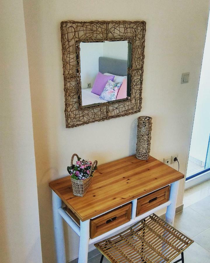 Villa Oasis Galatas  Ngoại thất bức ảnh