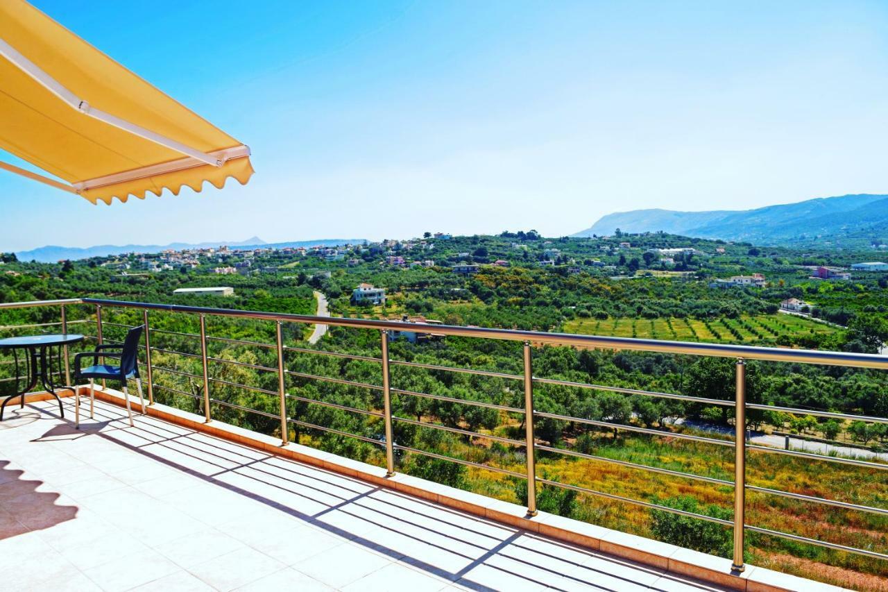 Villa Oasis Galatas  Ngoại thất bức ảnh