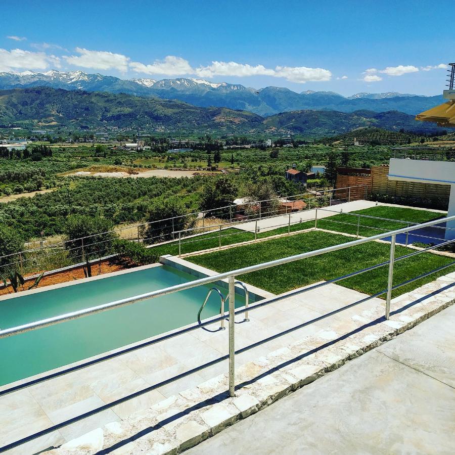 Villa Oasis Galatas  Ngoại thất bức ảnh